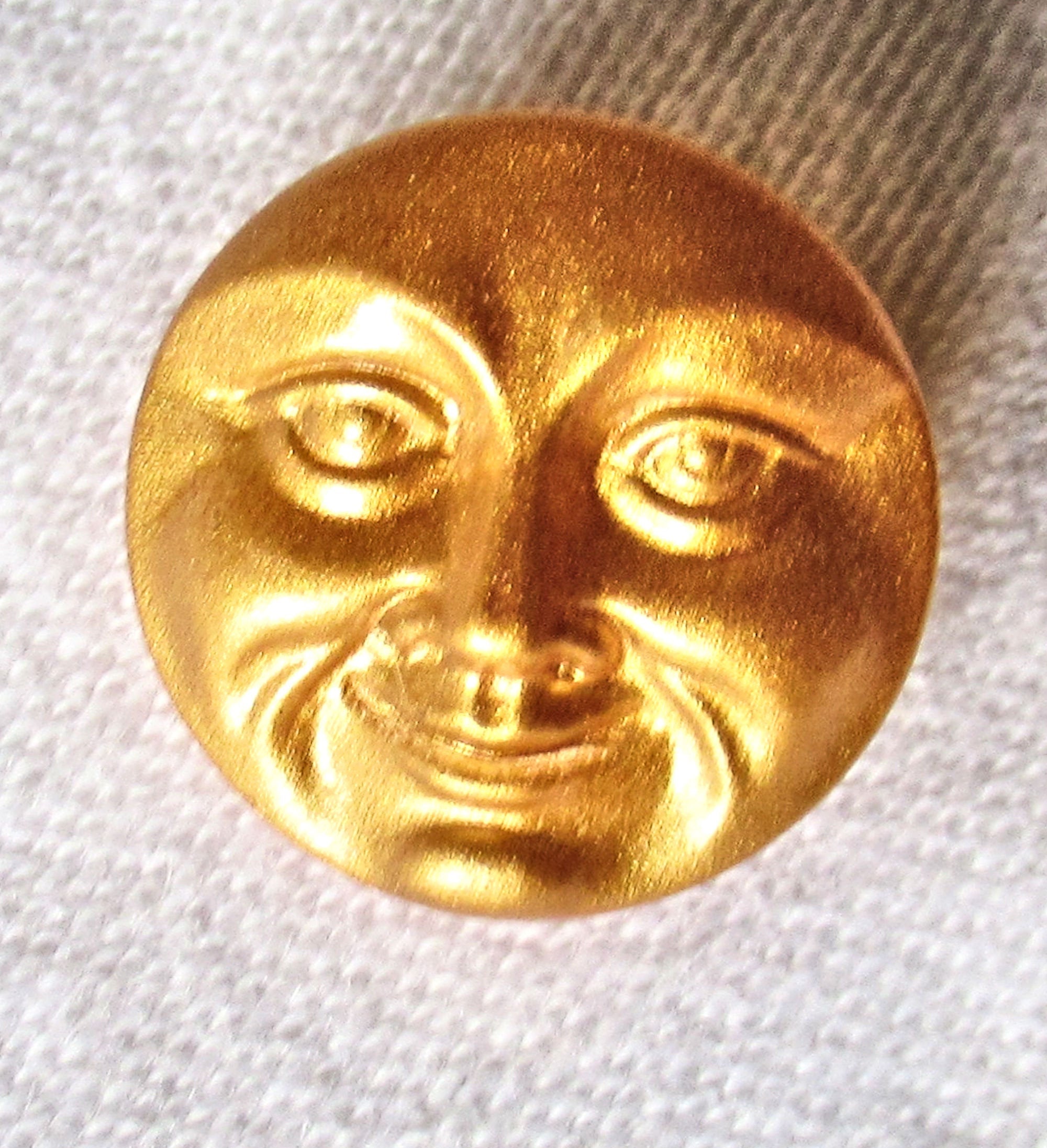 One 18mm Czech glass button - small gold moon face button - decorative –  Glorious Glass Beads