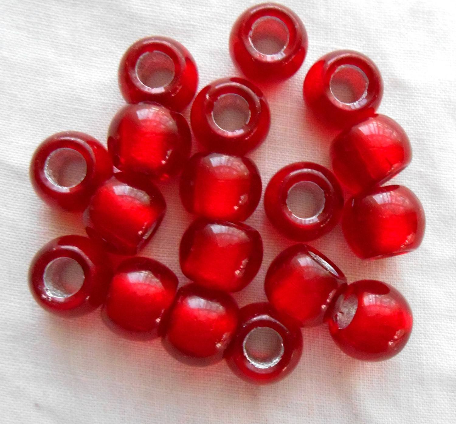 50 Bright Red Round High Quality Glass Beads - (6mm) - Australia Online  Beads